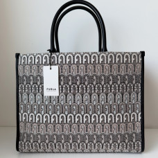 Furla tote Opportunity pudrová