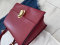 Furla kabelka flap červená