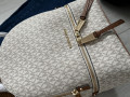Michael Kors ruksak Rhea vanilla